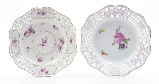Two Meissen Porcelain Plates having 153eb5
