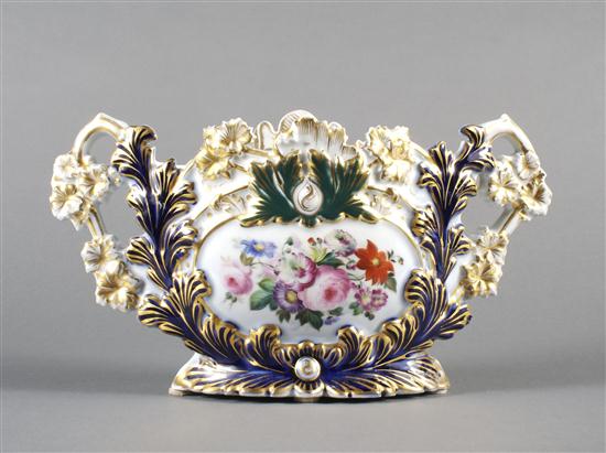 A Paris Porcelain Jardiniere of 153f04