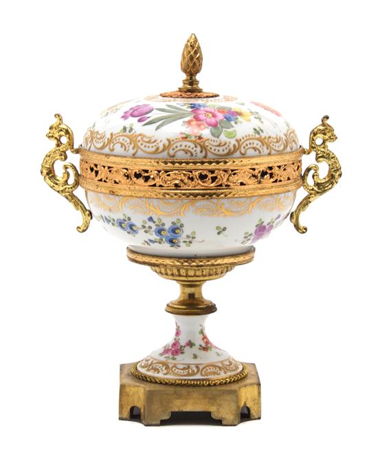 A Sevres Style Gilt Metal Mounted 153f0f