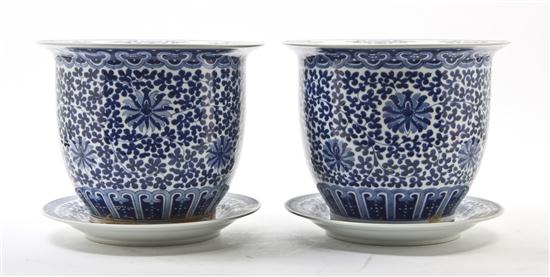 A Pair of Chinese Blue and White 154112