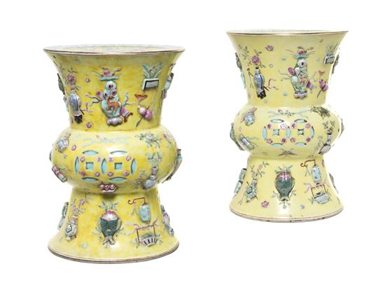 A Pair of Chinese Porcelain Garden 154276