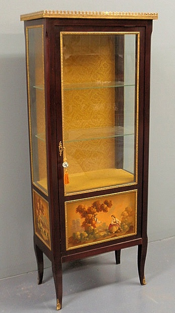 Louis XVI style mahogany vitrine 156e1f