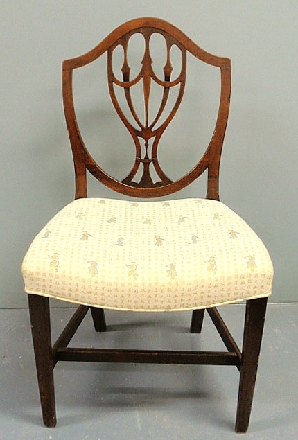 English Hepplewhite mahogany side 156e18