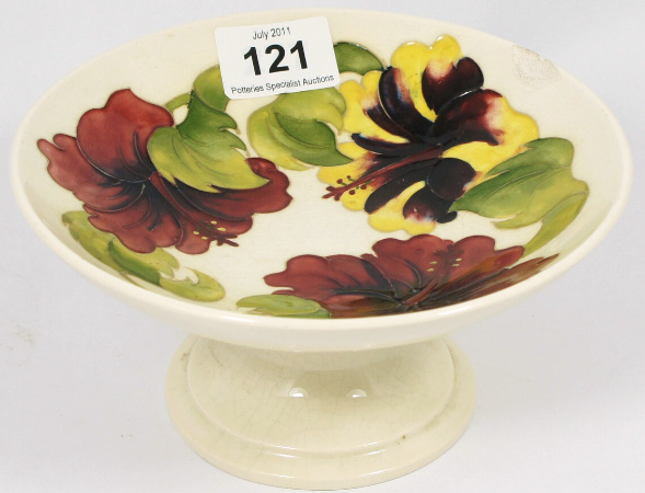 Moorcroft Fluted Fruit Bowl White