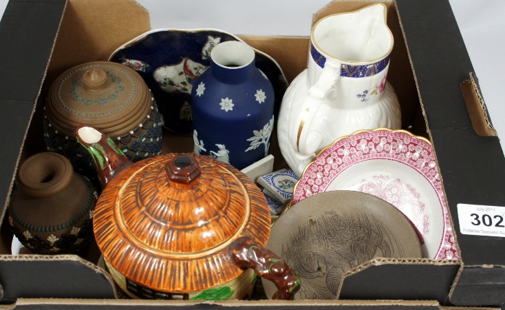 A collection of Various Pottery 157129