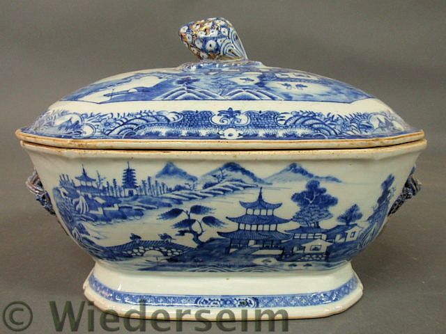 Rectangular blue and white Chinese