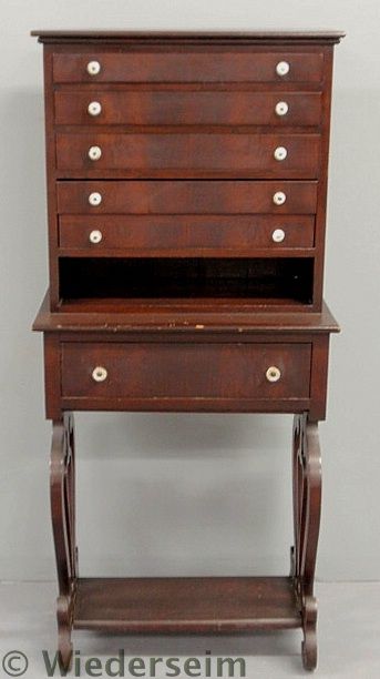 Victorian mahogany veneered cabinet