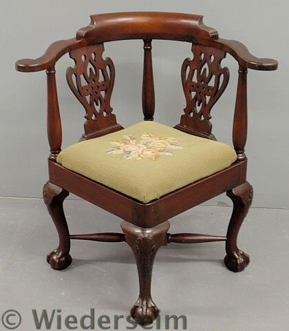 Chippendale style mahogany corner chair