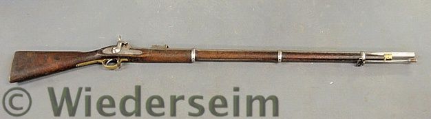 1860 Enfield rifle with brass trigger 15761f
