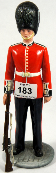Royal Doulton Figure The Guardsman 157768