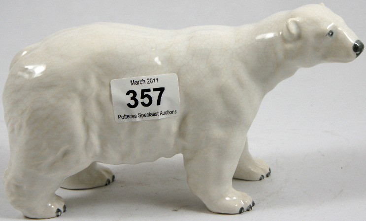 Beswick Model of a Polar Bear 1533 crazed
