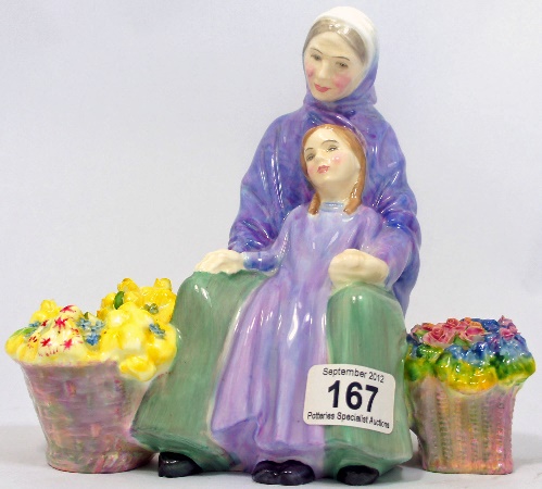 Royal Doulton figure Grannys Heritage 1578f4