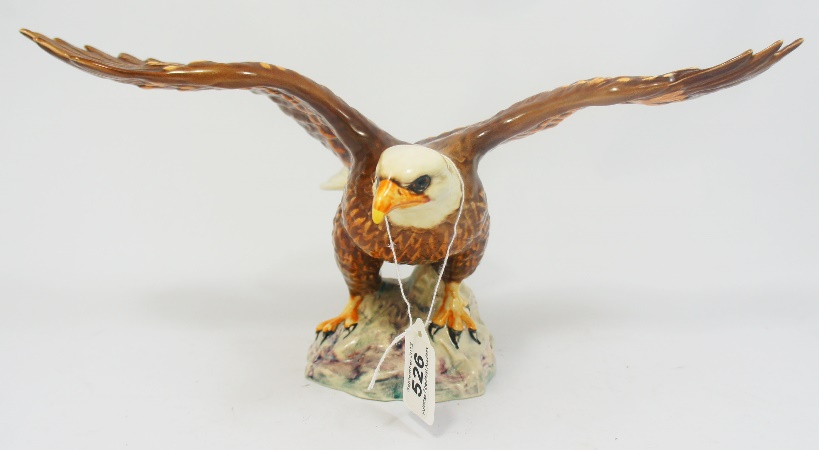 Beswick Model of a Bald Eagle 1018 157a24
