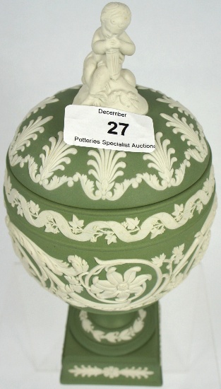 Wedgwood Green and White Jasperware 157a6d