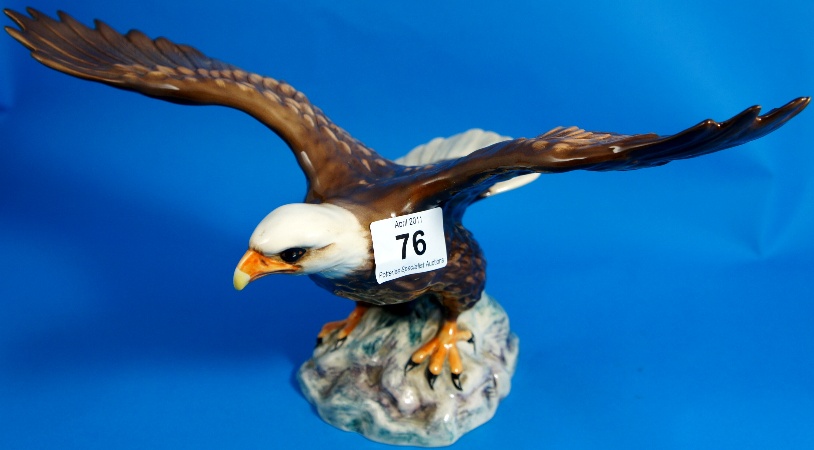 Beswick Model of Bald Eagle 1018