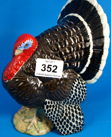 Beswick Model of a Bronze Turkey 157df5