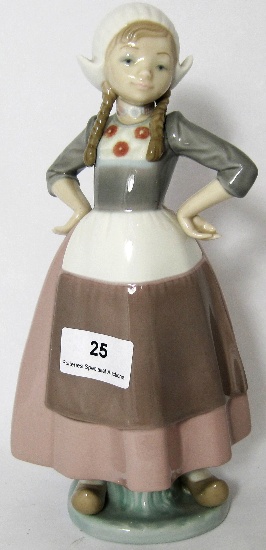 Lladro Figure of Dutch Girl Gretel
