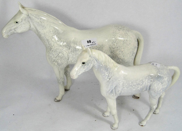 Sylvac Model ofn a large Grey Horse