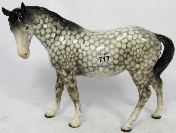 Beswick Model of Mare Looking Left