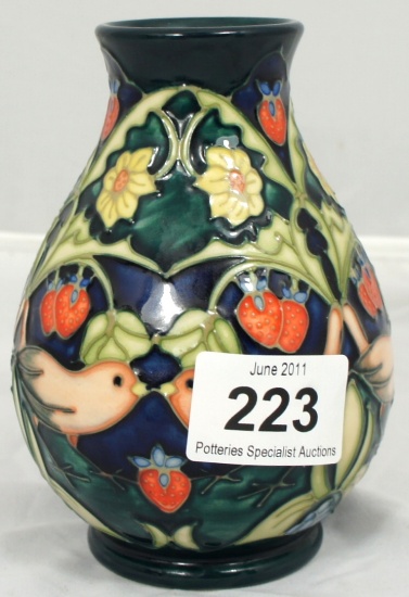 Moorcroft Vase decorated with Birds 158163