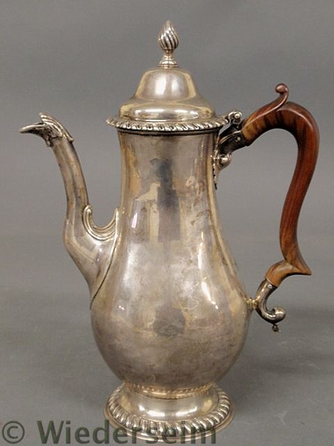 Fine George III silver coffeepot 1582cb