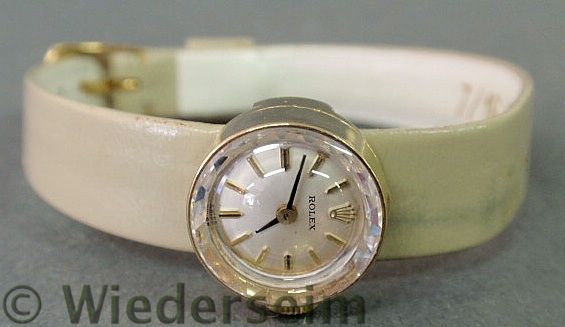 Ladies 14k gold Rolex wristwatch 15836a