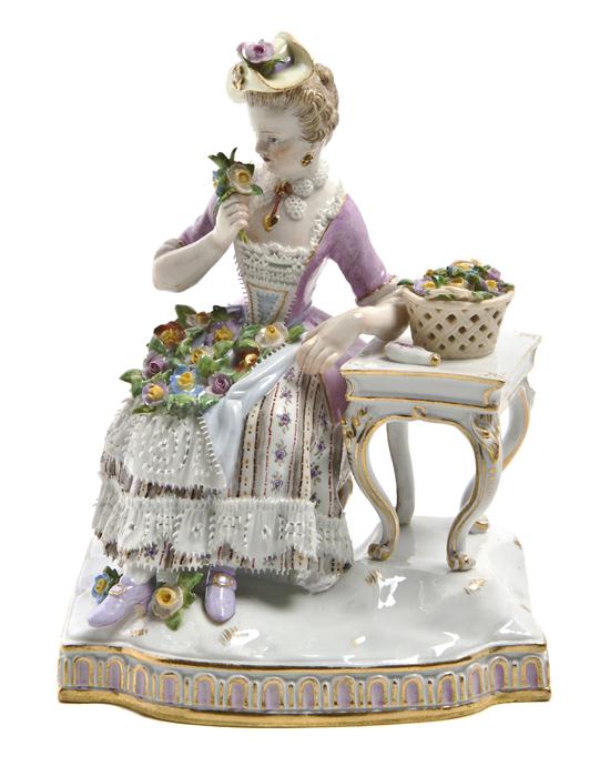 A Meissen Porcelain Figure depicting 155e08