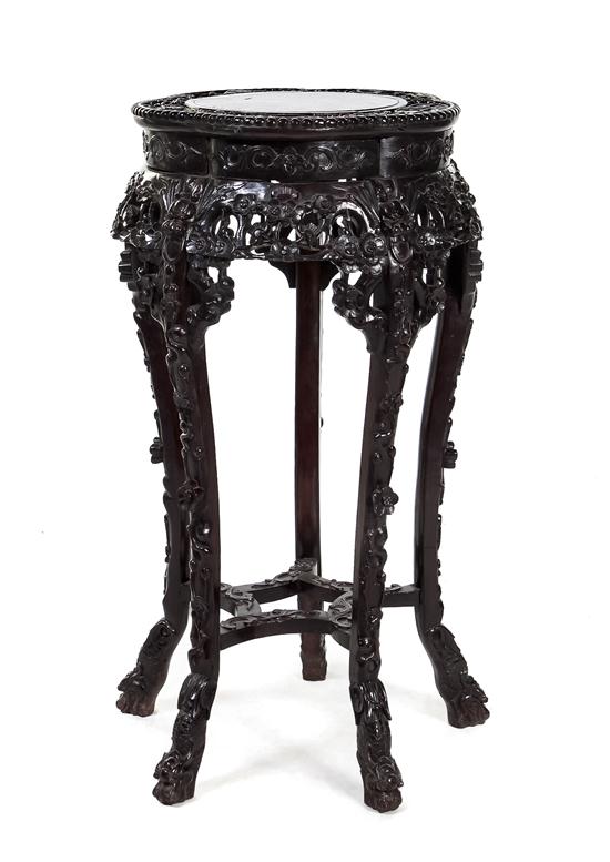 A Carved Hardwood Chinese Stand 155ede