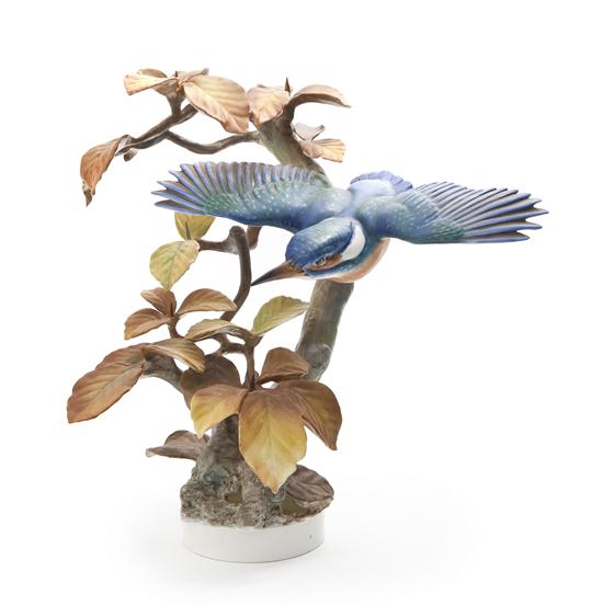 A Royal Worcester Dorothy Doughty Bird