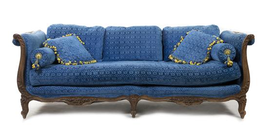  A Continental Art Nouveau Sofa 1560cd