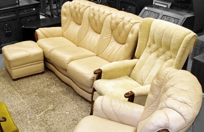 Cream Leather Three Seater Settee and