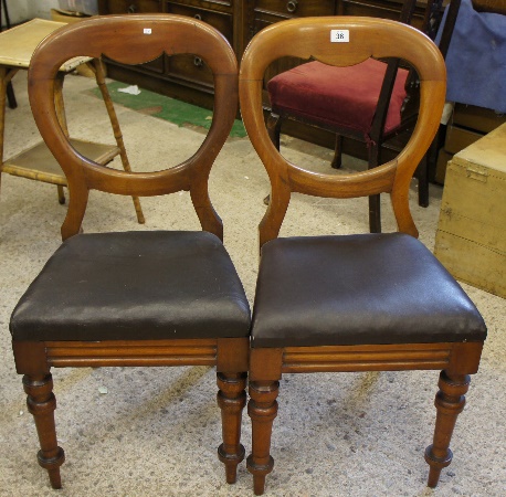 Pair of Victorian Mahoghany Balloon