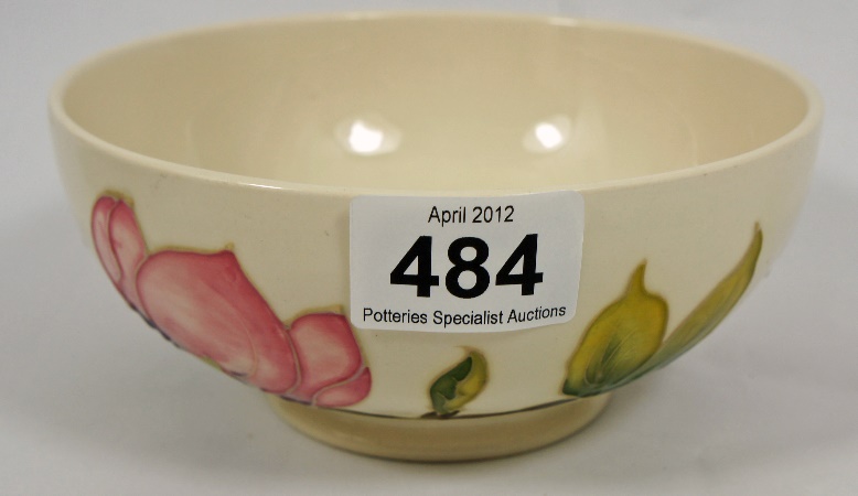 Moocroft Bowl decorated with Magnolias 156676