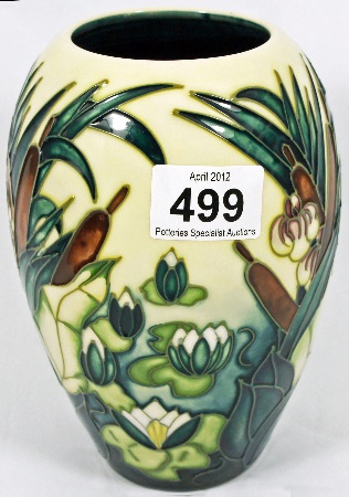 Moorcroft Vase decorated with Bullrushes 15667d