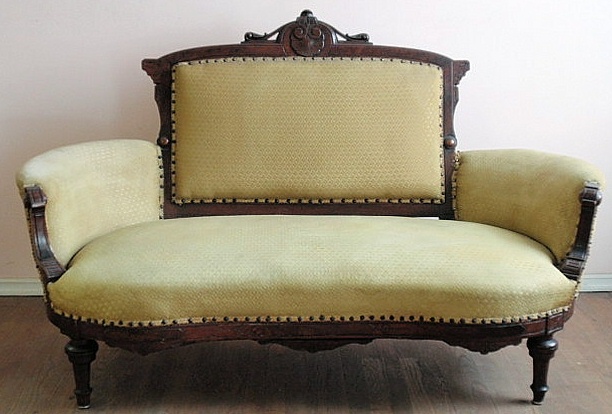 Victorian carved walnut settee