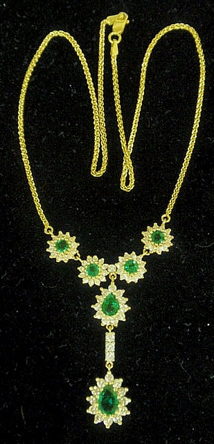 Emerald diamond and 18k yellow 156929