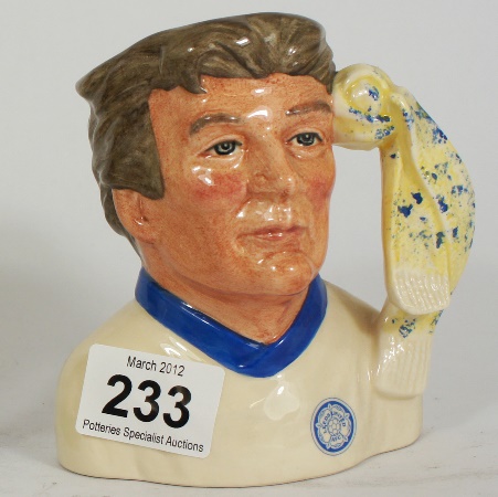 Royal Doulton Mid Sized Character 159408