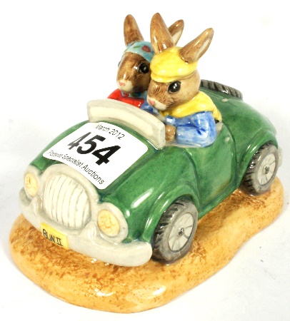 Royal Doulton Bunnykins Figure Daytrip