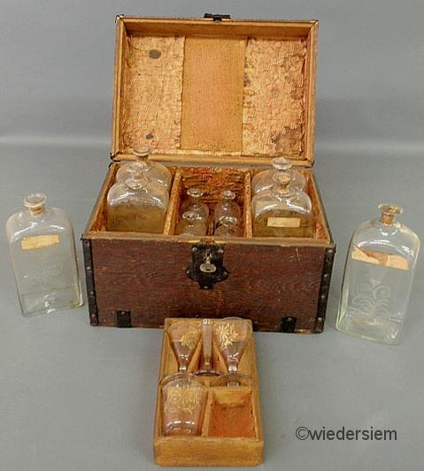 Oak cased liquor box 18th c with 1595b9