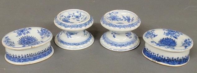 Pair of Chinese Fitzhugh porcelain