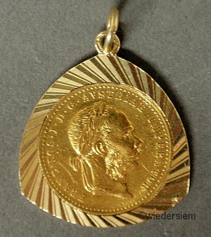 Coin pendant with a 14k y g triangular 1596d8