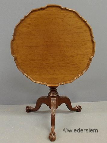 Chippendale style mahogany piecrust 159773