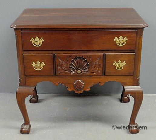 Philadelphia Chippendale style 15979f