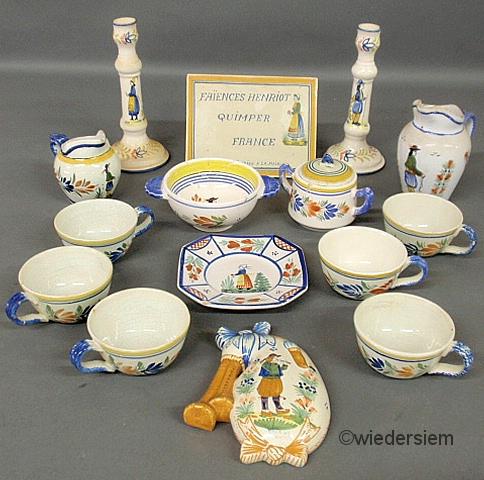 Fifteen pieces of Quimper tableware