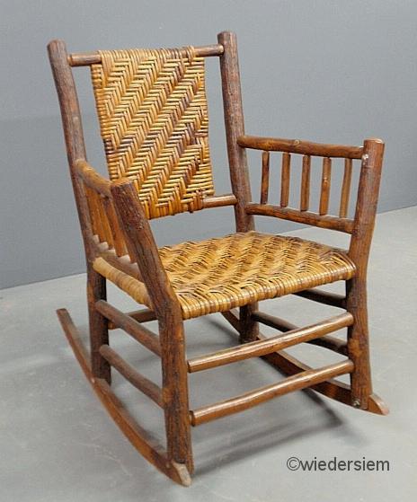 Hickory armchair with a splintwood