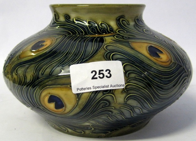 Moorcroft Bowl Decorated in the 1598f2