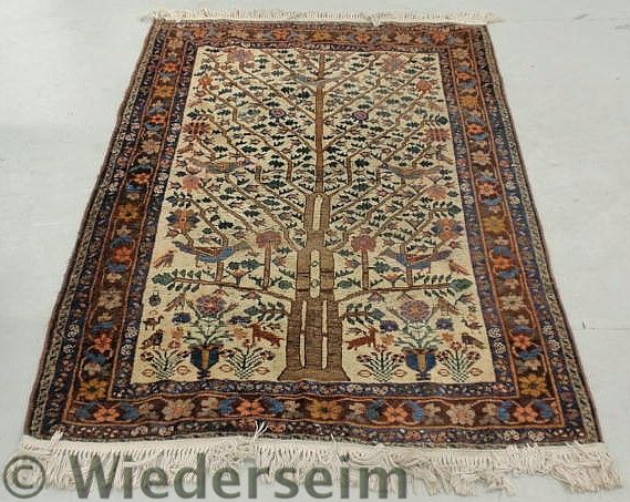 Persian oriental directional carpet