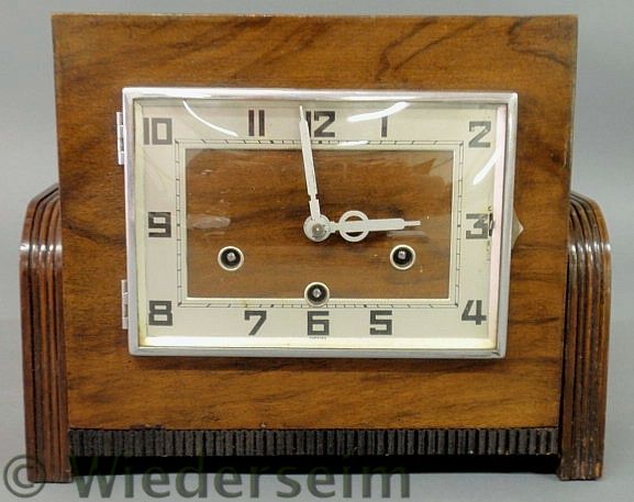 Walnut cased Art Deco mantel clock
