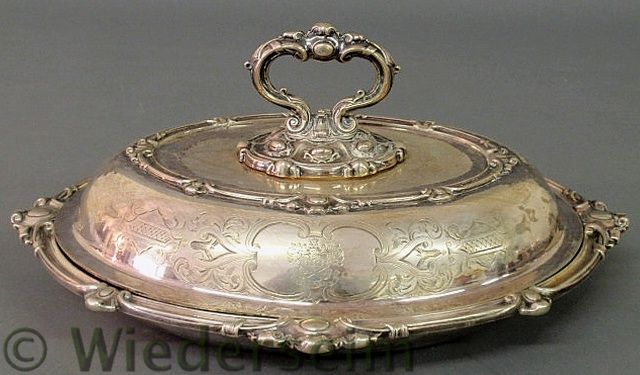 Ornate silverplate covered vegetable 159a73