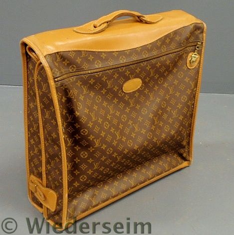 Louis Vuitton hanging garment bag 159b03